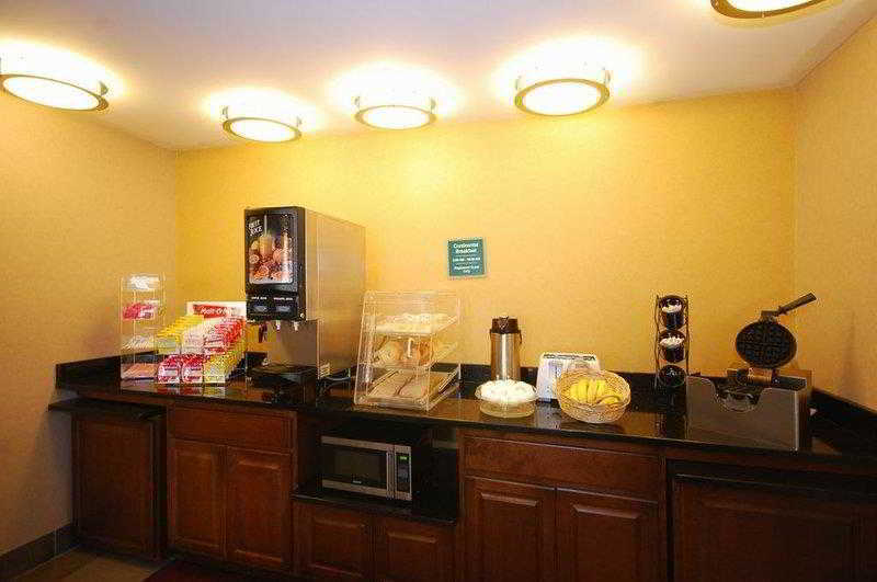 Best Western Executive Inn Grove City Restaurant photo